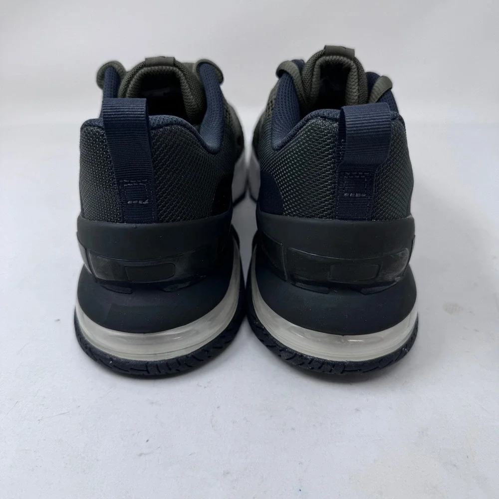 Nike size 9m